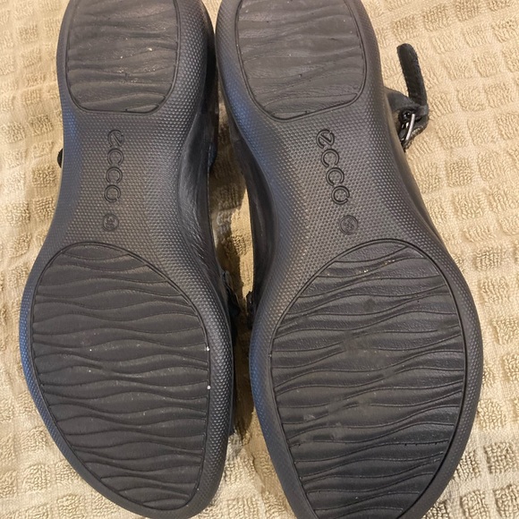 ECCO black leather flat sandals, size 38 - Picture 3 of 6